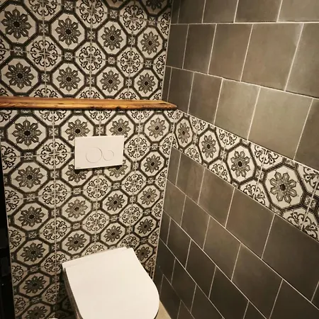 Cocon Sensuel - Jaccuzzi Et Petit Déjeuner - Proche Chantilly Et Beauvais Bed & Breakfast *