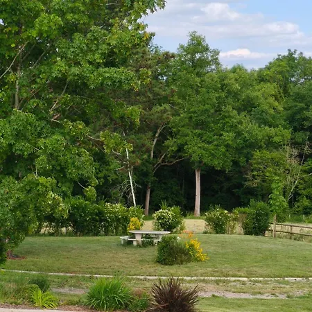 Cocon Sensuel - Jaccuzzi Et Petit Déjeuner - Proche Chantilly Et Beauvais Couette-café Clermont (Oise)