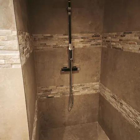 Cocon Sensuel - Jaccuzzi Et Petit Déjeuner - Proche Chantilly Et Beauvais * Clermont (Oise)