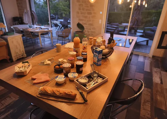 Cocon Sensuel - Jaccuzzi Et Petit Dejeuner - Proche Chantilly Et Beauvais Bed & Breakfast Clermont (Oise)